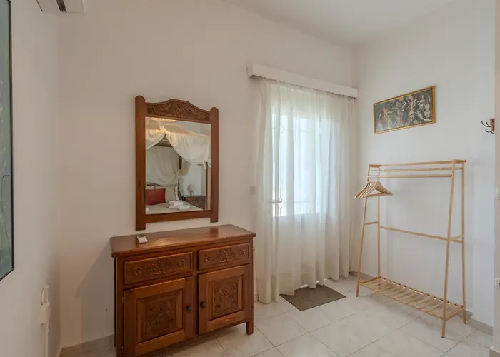 Stegna Rea Seaside Апартаменты *