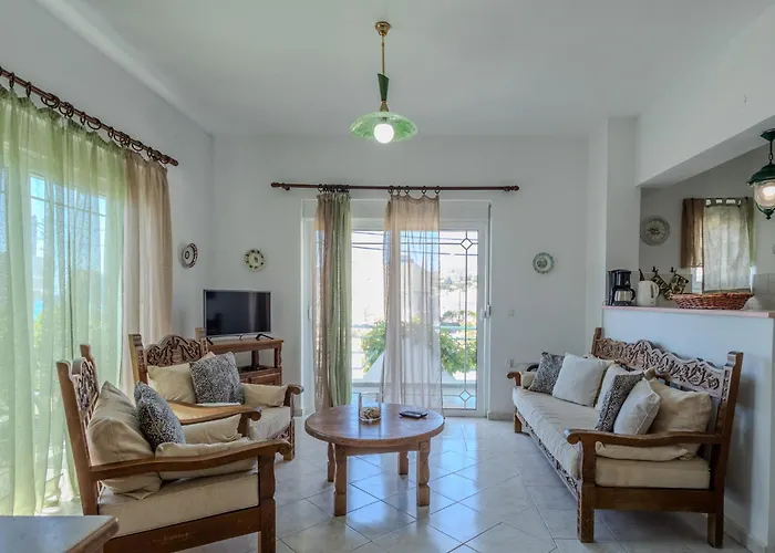 Stegna Rea Seaside شقة