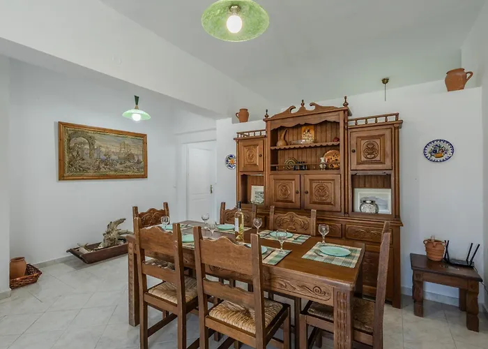 Stegna Rea Seaside 아파트