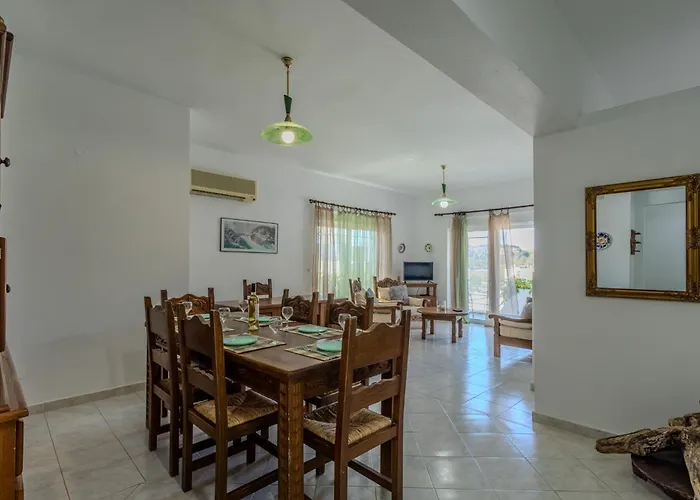 Stegna Rea Seaside דירה ארכאנגלוס